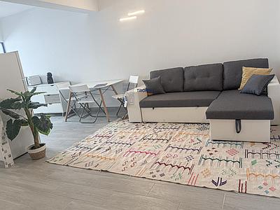 1-Bedroom Apartment with Balcony