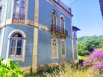 Estate for Renovation – Investment Potential – Alvaiázere