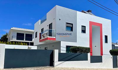 Contemporary 4-Bedroom Villa in Abóboda – Light, Comfort and Refined Modern Living