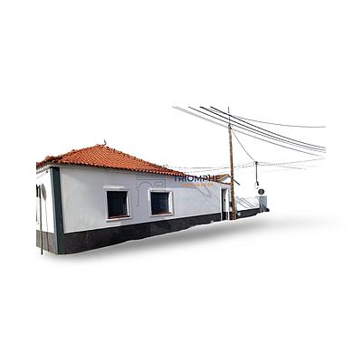 3-bedroom house in Alfeizerão with private patio